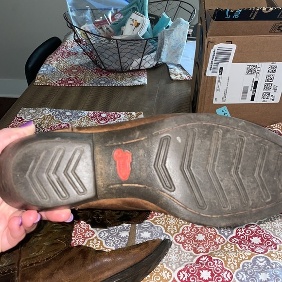 Justin cowboy boots - Picture 4 of 4